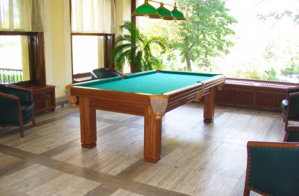 CALIFORNIA Interior